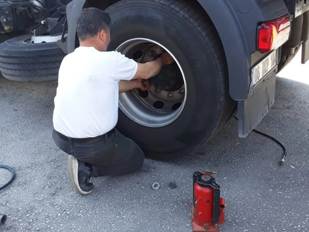 Burdur Oto Lastikçi